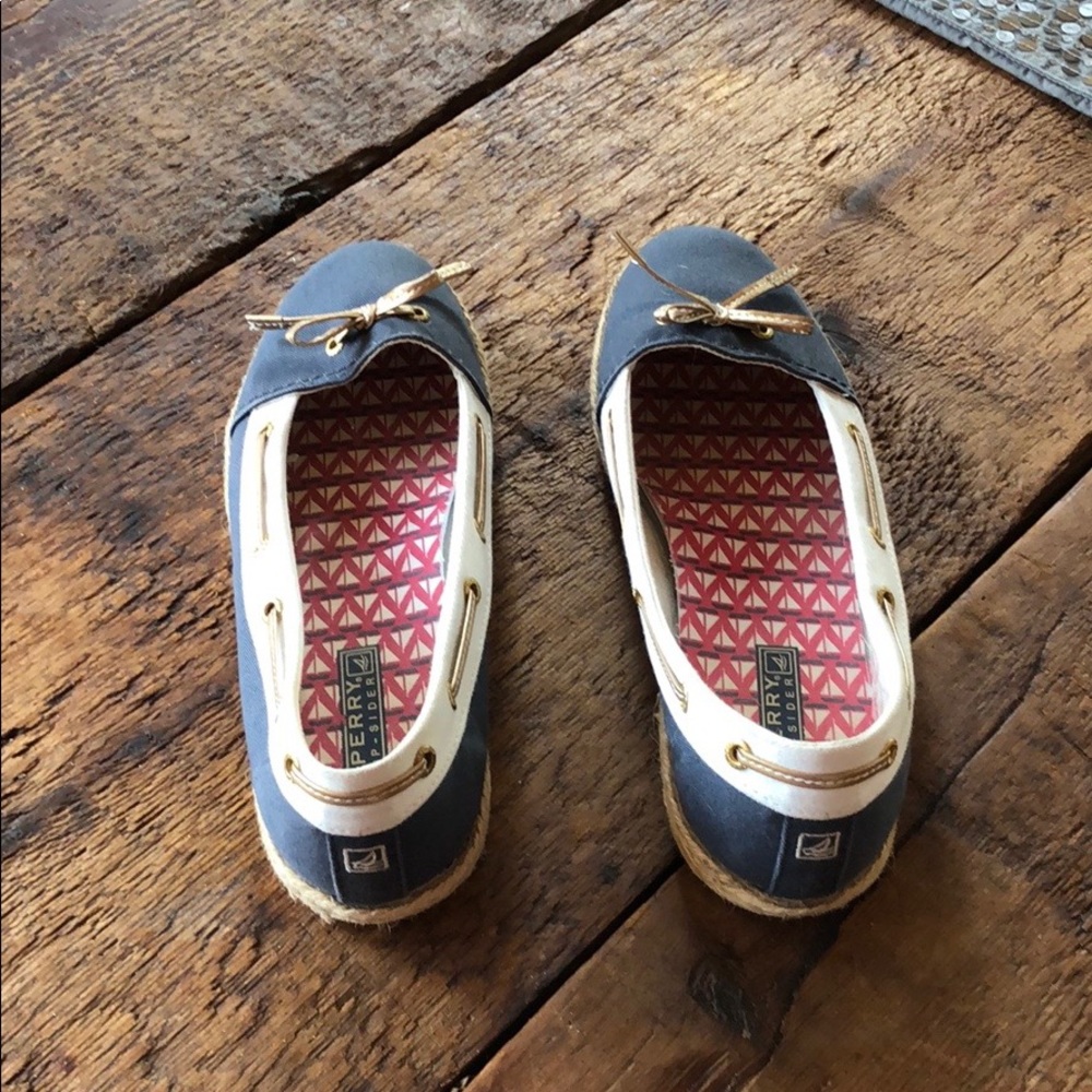 DONATED!! Blue & white Sperry Top-Siders w/gold - Picture 3 of 7